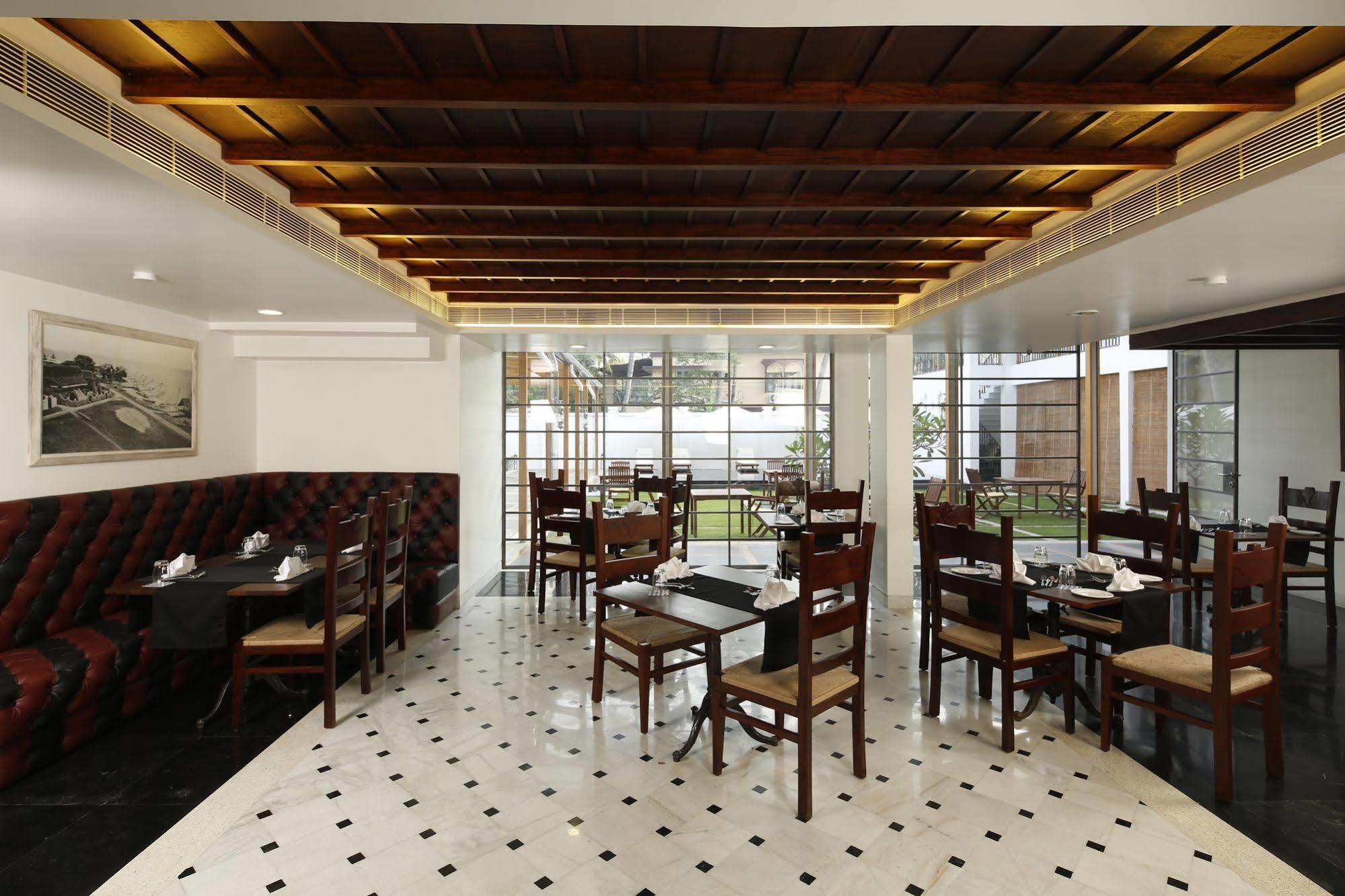 Eighth Bastion Fort Kochi - A Cgh Earth Experience Exterior foto