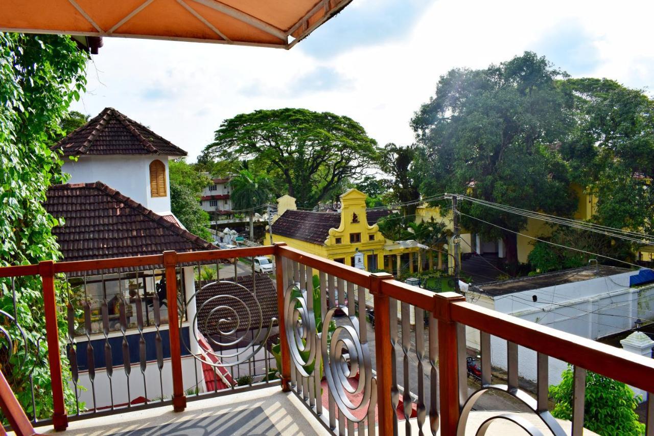 Eighth Bastion Fort Kochi - A Cgh Earth Experience Exterior foto